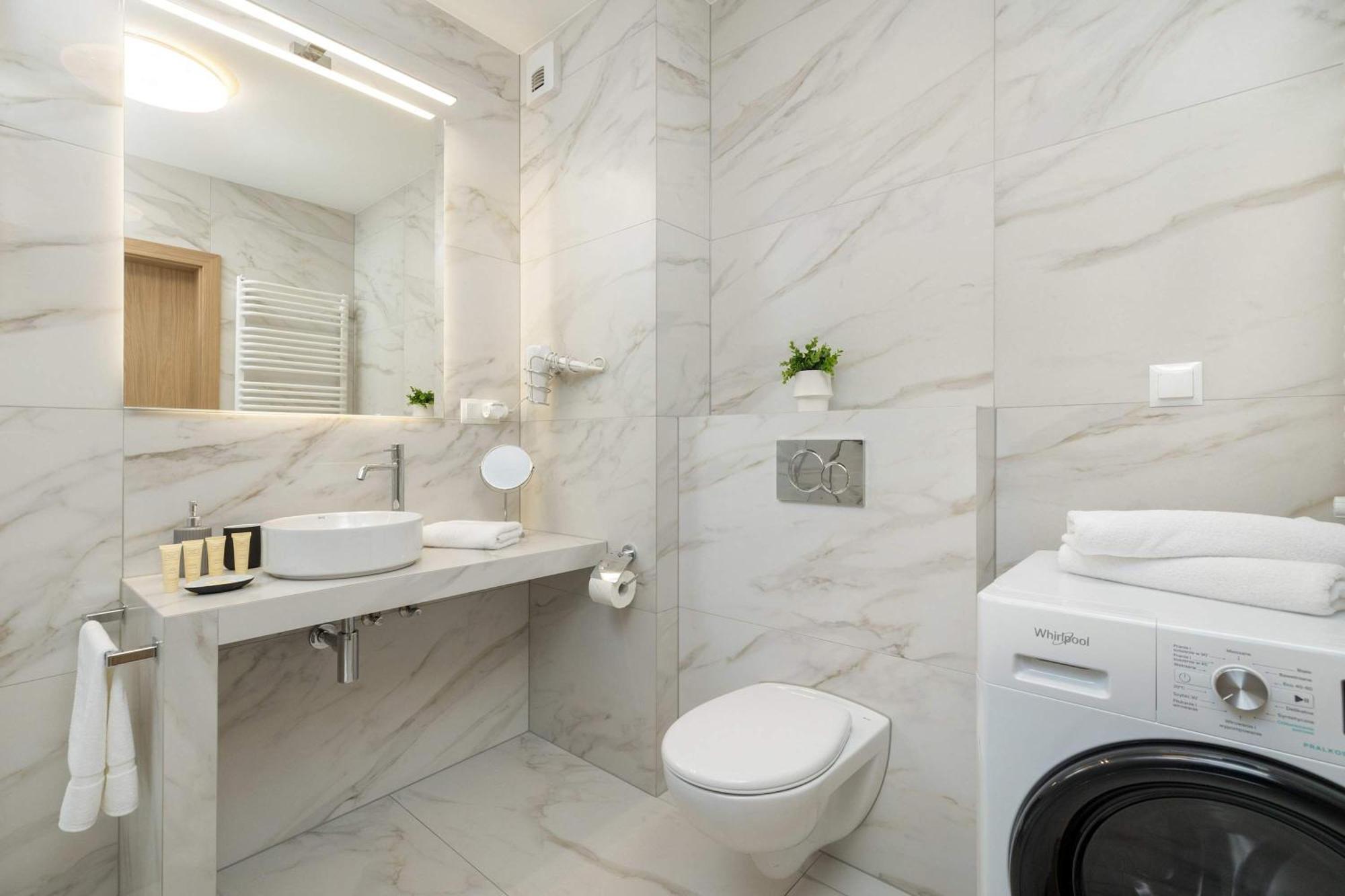 Cozy Laszkiewicza With Parking By Renters Appartement *