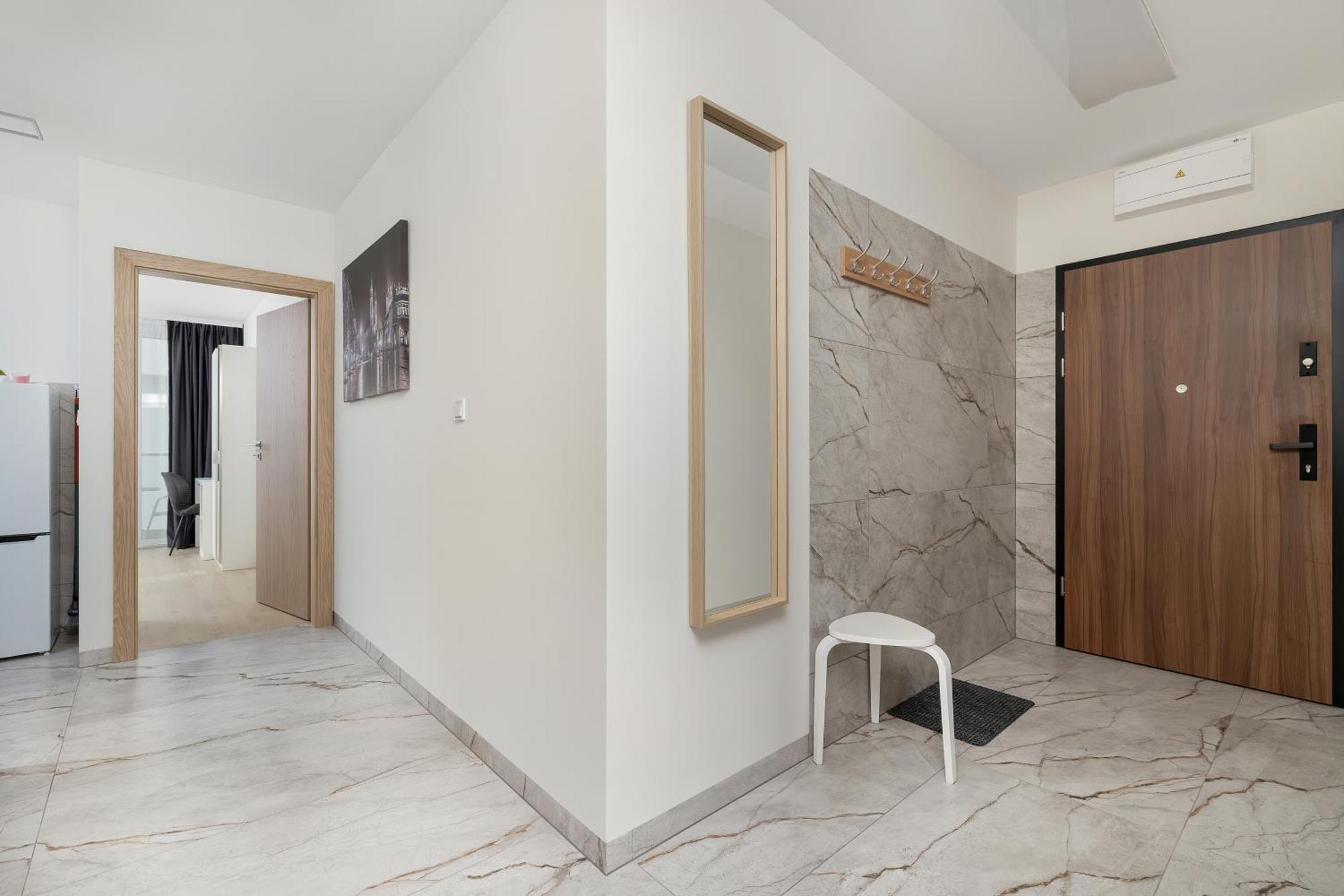 Appartement Cozy Laszkiewicza With Parking By Renters