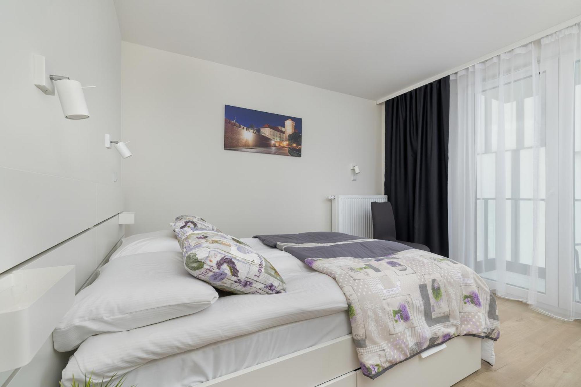 Cozy Laszkiewicza With Parking By Renters Appartement *