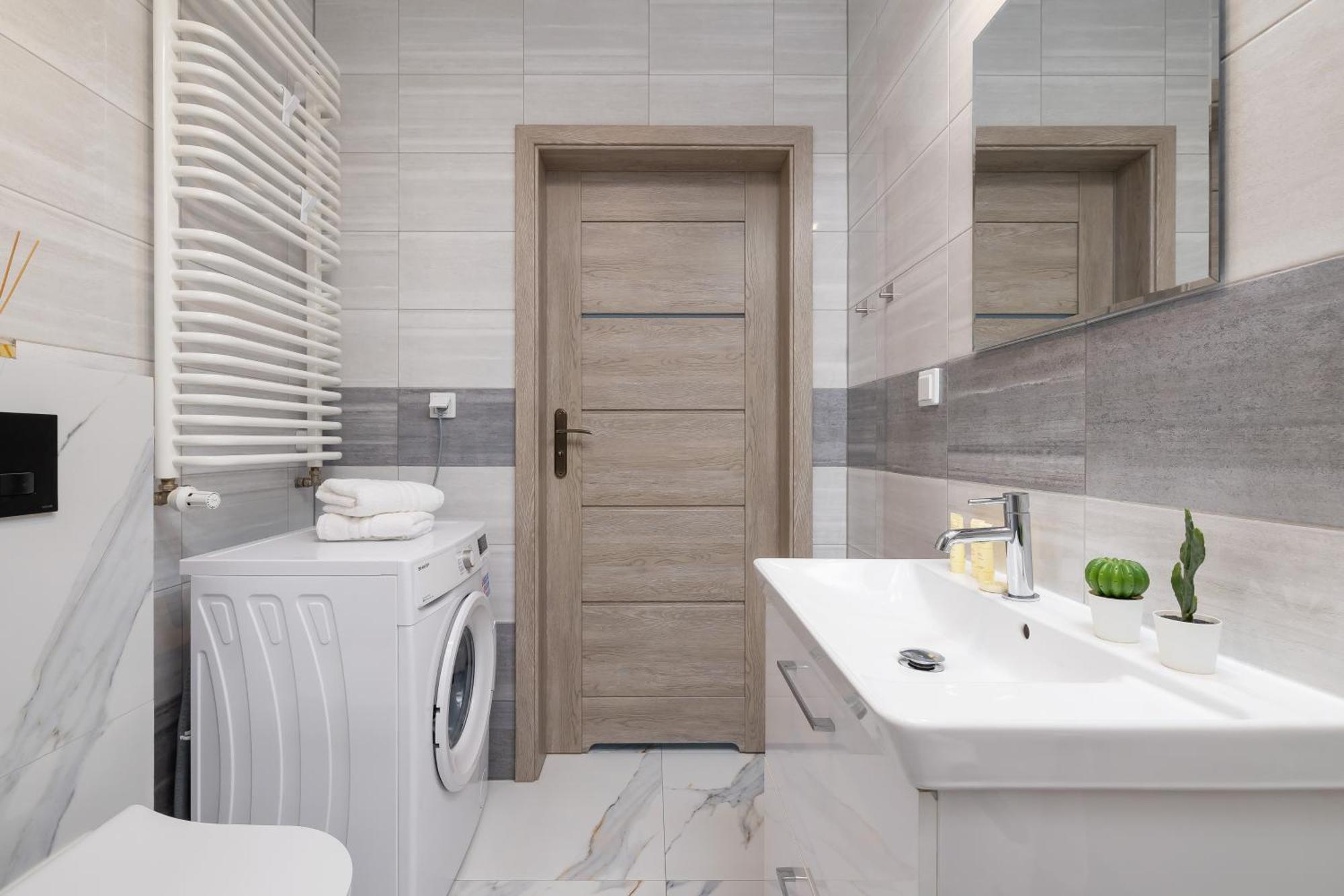 Cozy Laszkiewicza With Parking By Renters Appartement